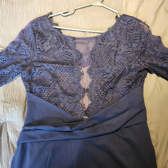 Dress - Picture 4 of 6